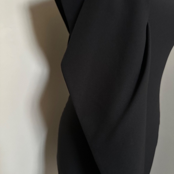 Calvin Klein Black One Shoulder Dress Size 2 - Picture 4 of 5